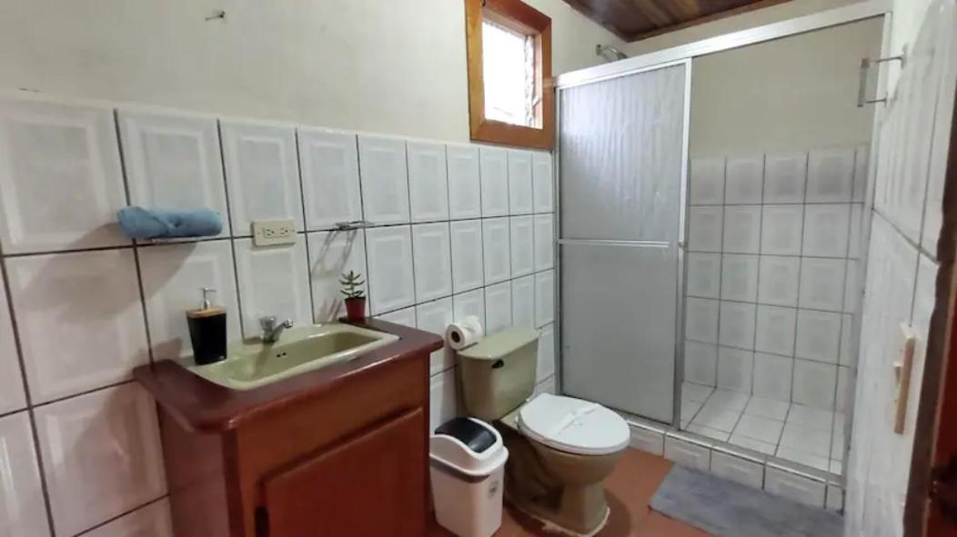 Cowboy Hostel - Habitaciones Con Bano Privado Monteverde Eksteriør billede